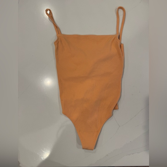 Abercrombie Body Suit Medium - Picture 1 of 3